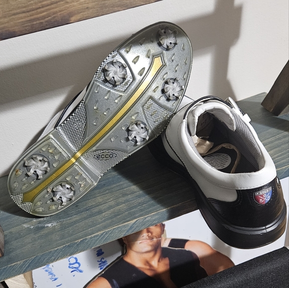 Ecco golf cleats - Picture 5 of 10